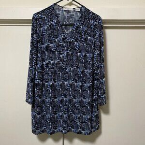 Liz Claiborne woman, long sleeve, abstract design tunic, size 1X
